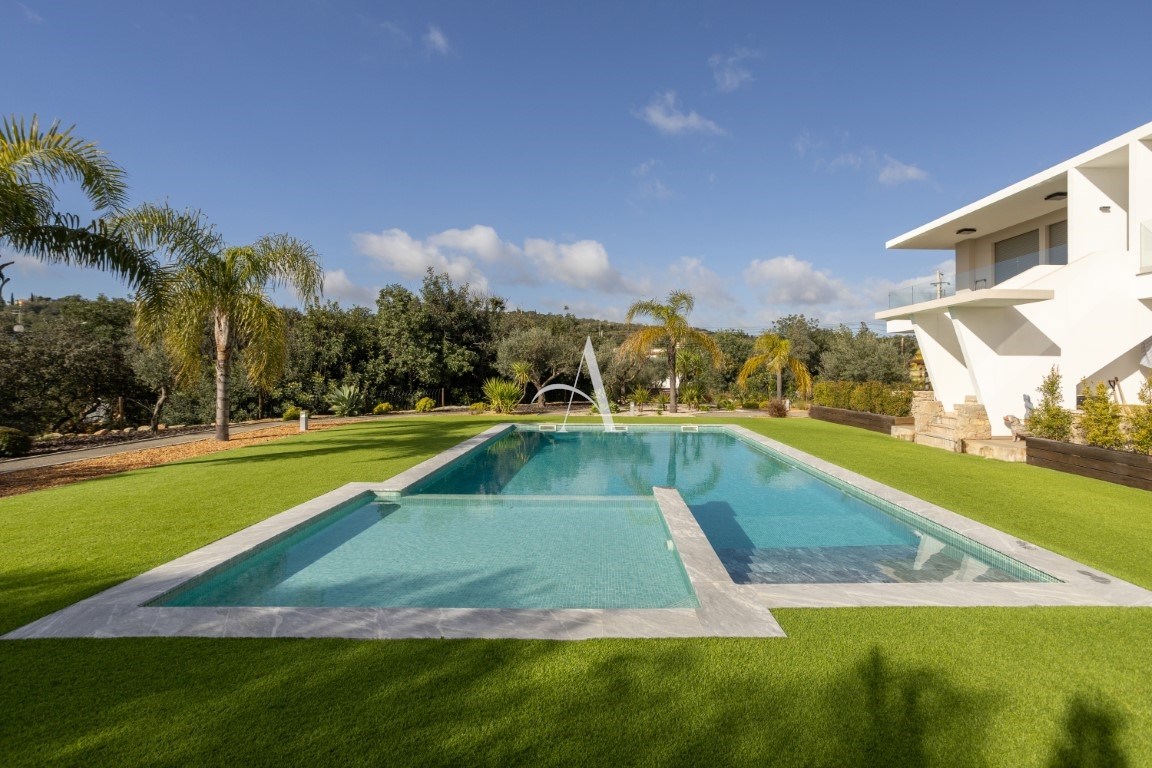 3 Bed, 2 Bath, ApartmentFor Sale, Santa Barbara de Nexe, Faro, Faro, 8005