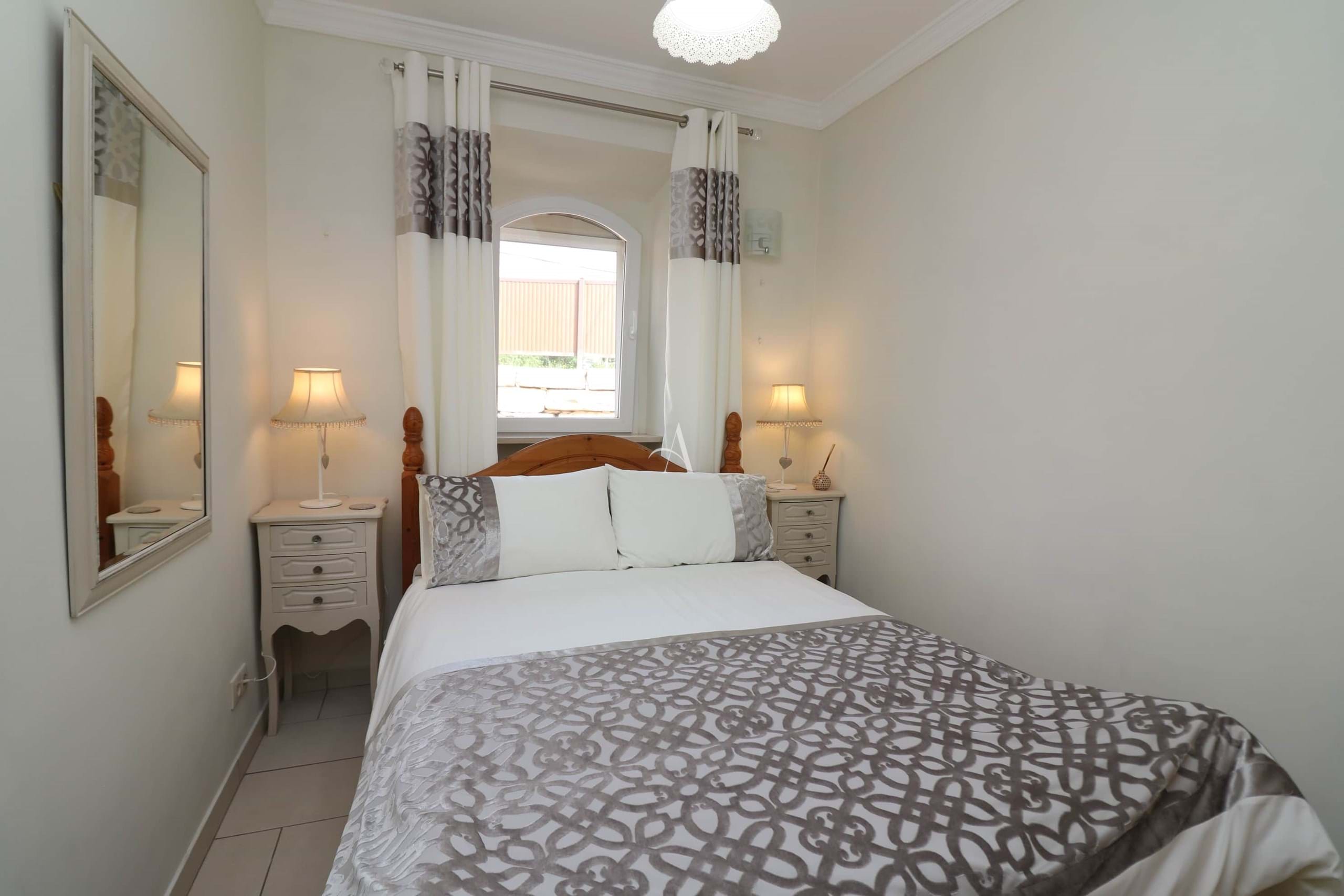 3 Bed, 2 Bath, HouseFor Sale, Sao Bras De Alportel, Faro, 8150-039