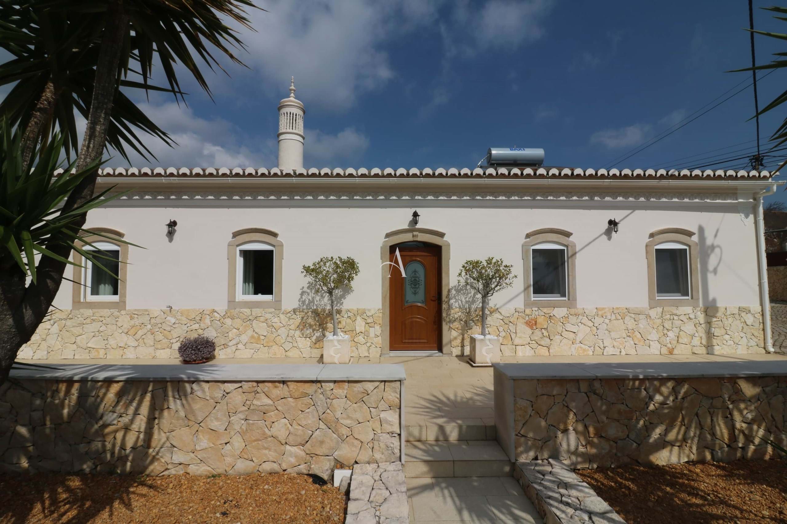 3 Bed, 2 Bath, HouseFor Sale, Sao Bras De Alportel, Faro, 8150-039