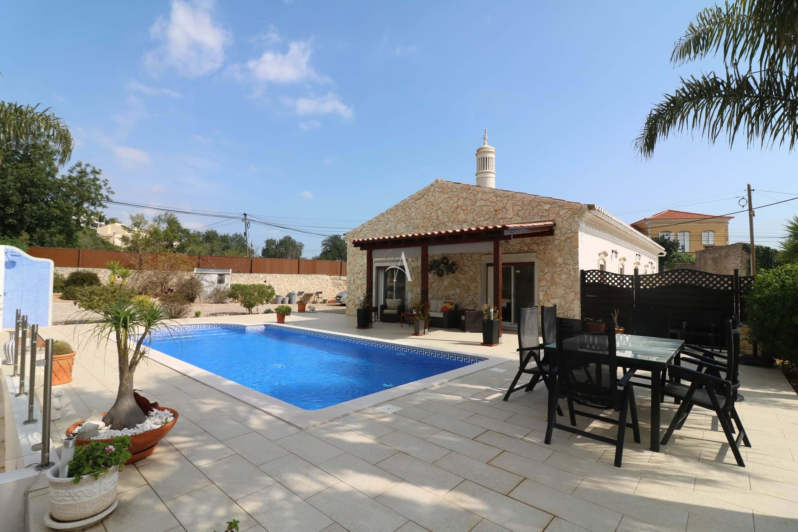 3 Bed, 2 Bath, HouseFor Sale, Sao Bras De Alportel, Faro, 8150-039