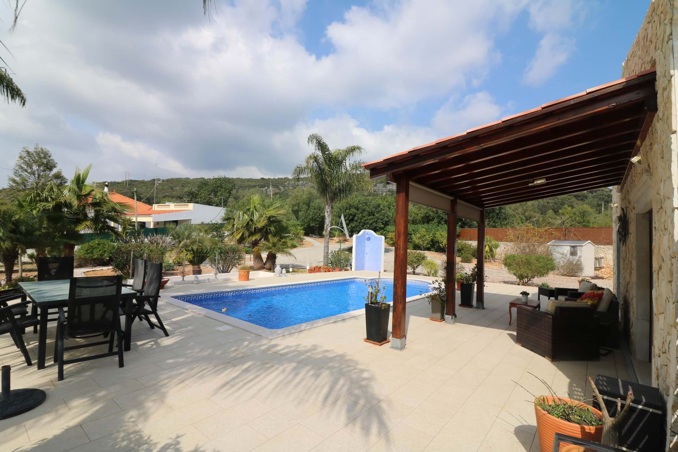 3 Bed, 2 Bath, HouseFor Sale, Sao Bras De Alportel, Faro, 8150-039