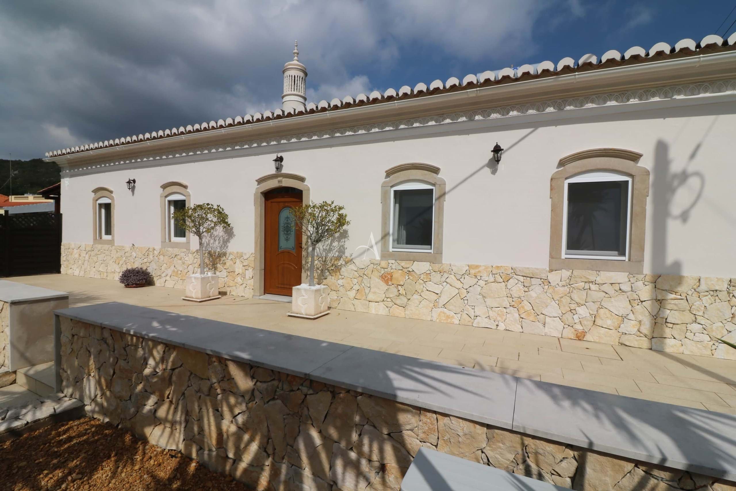 3 Bed, 2 Bath, HouseFor Sale, Sao Bras De Alportel, Faro, 8150-039