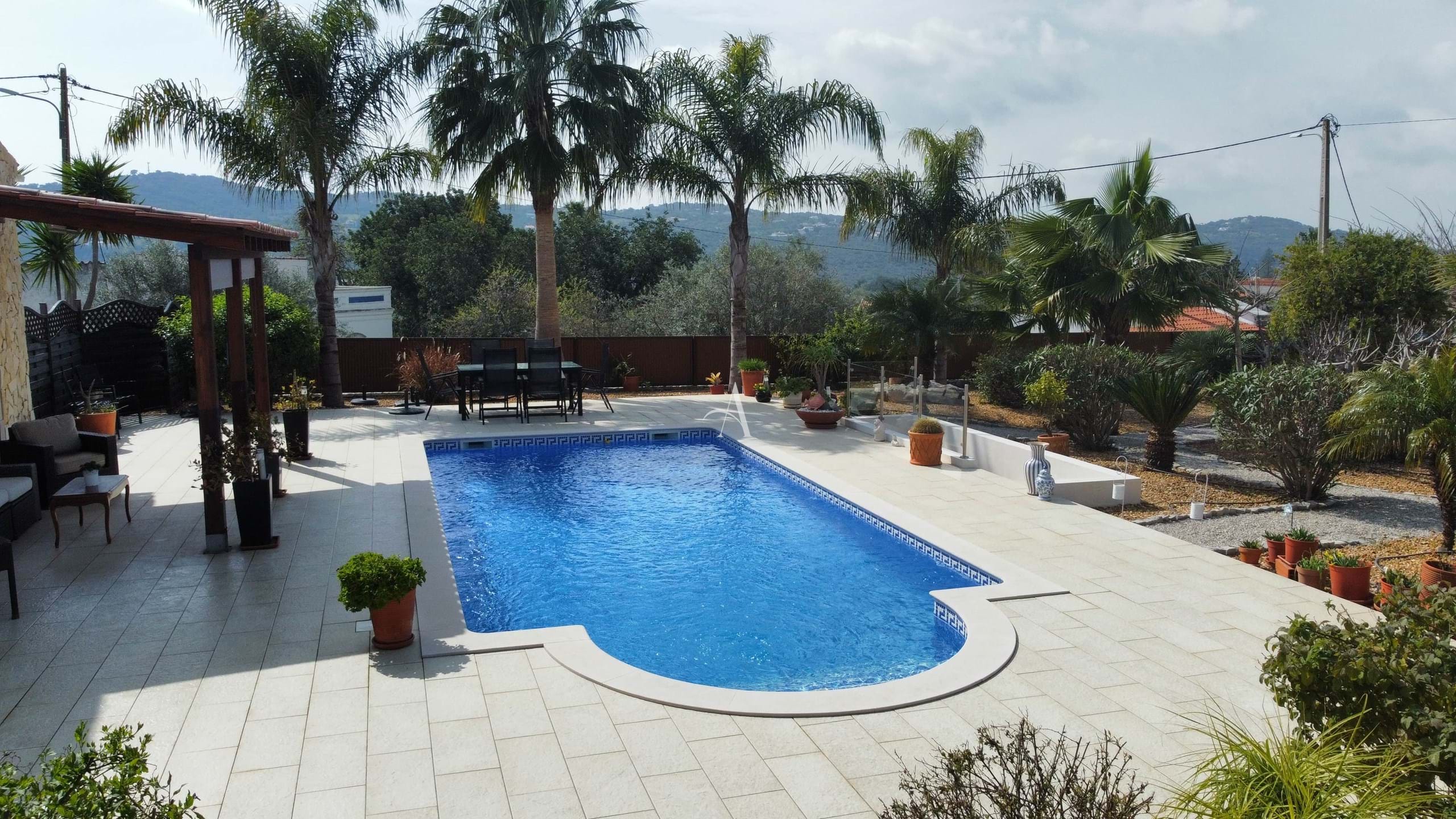 3 Bed, 2 Bath, HouseFor Sale, Sao Bras De Alportel, Faro, 8150-039