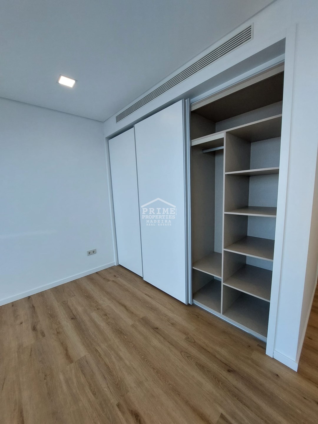 4 Bed, 5 Bath, HouseFor Sale, Calheta, Ilha da Madeira, 9370-056