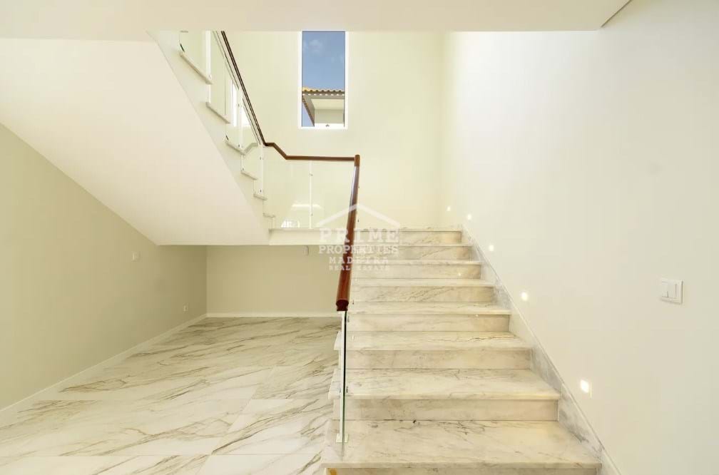 4 Bed, 3 Bath, HouseFor Sale, Funchal, Ilha da Madeira, 9060-011