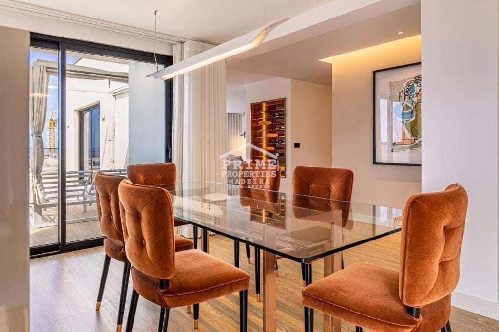 5 Bed, 5 Bath, ApartmentFor Sale, Funchal, Ilha da Madeira, 9000-098