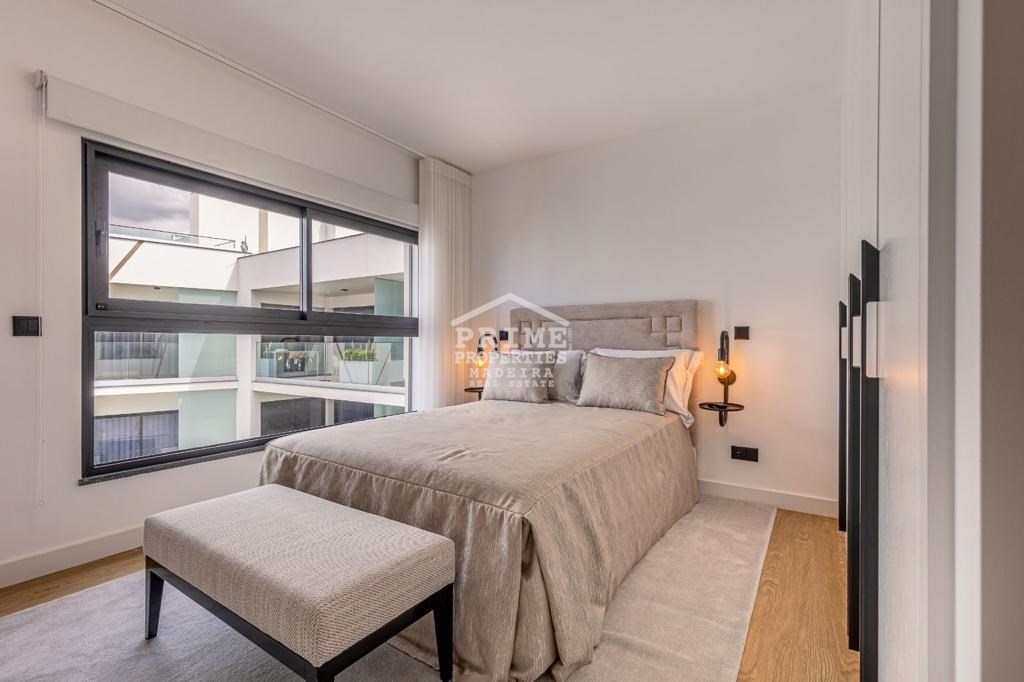 5 Bed, 5 Bath, ApartmentFor Sale, Funchal, Ilha da Madeira, 9000-098