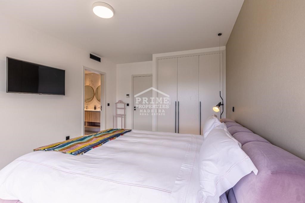 5 Bed, 5 Bath, ApartmentFor Sale, Funchal, Ilha da Madeira, 9000-098