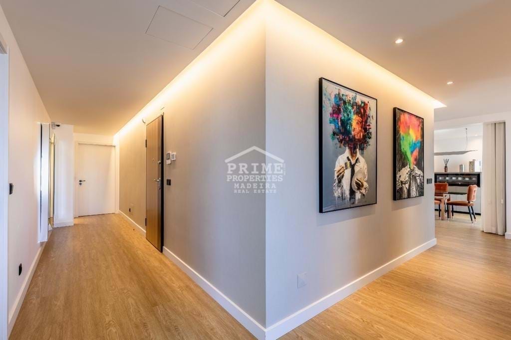 5 Bed, 5 Bath, ApartmentFor Sale, Funchal, Ilha da Madeira, 9000-098