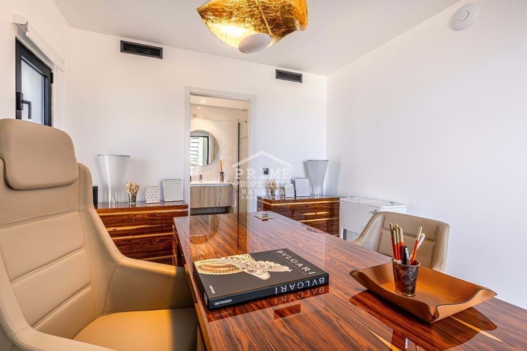 5 Bed, 5 Bath, ApartmentFor Sale, Funchal, Ilha da Madeira, 9000-098