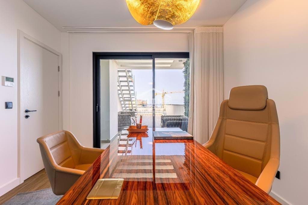 5 Bed, 5 Bath, ApartmentFor Sale, Funchal, Ilha da Madeira, 9000-098