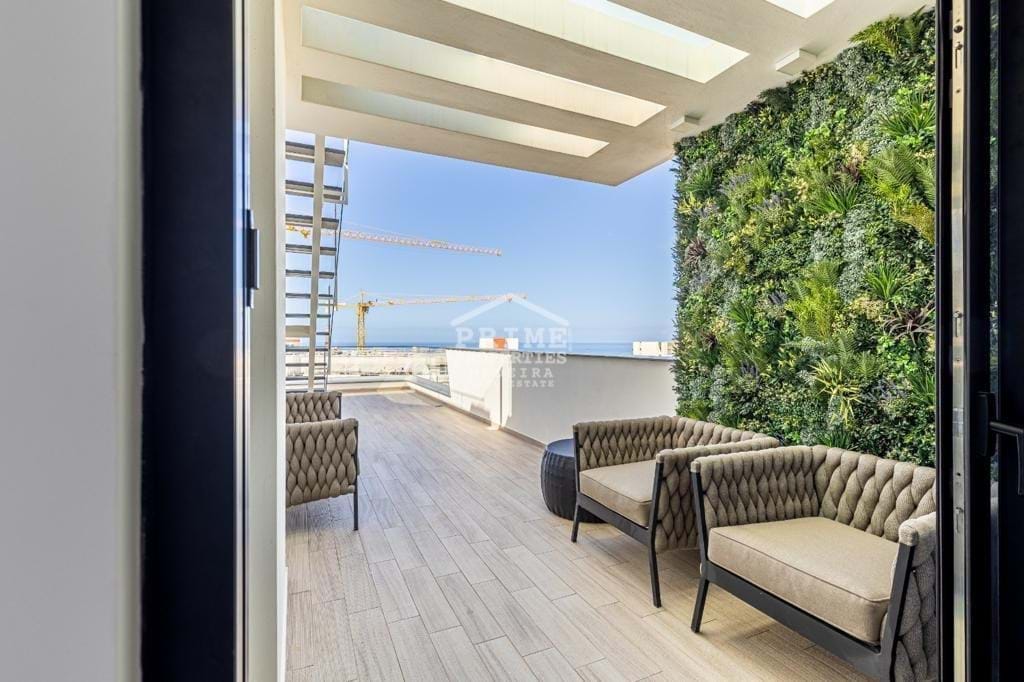 5 Bed, 5 Bath, ApartmentFor Sale, Funchal, Ilha da Madeira, 9000-098