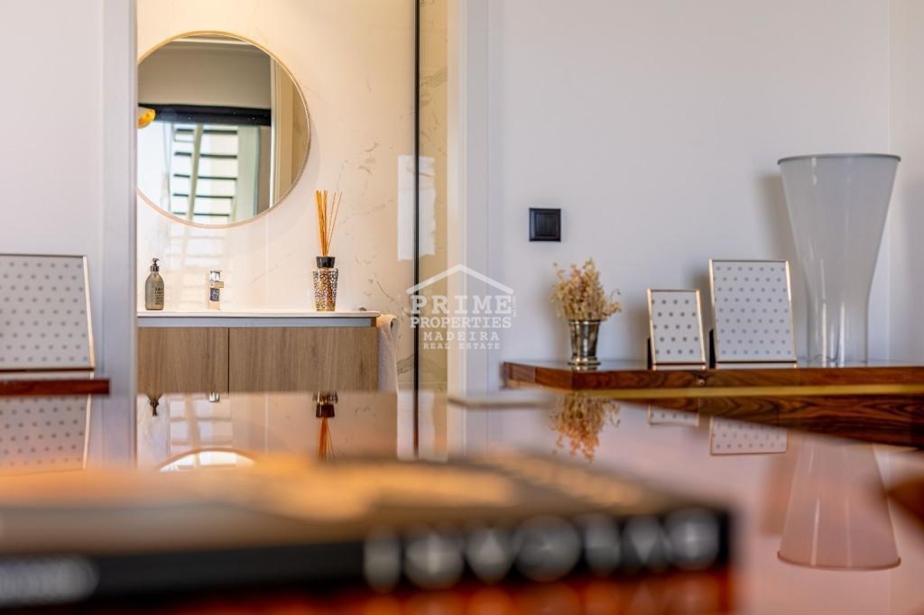 5 Bed, 5 Bath, ApartmentFor Sale, Funchal, Ilha da Madeira, 9000-098