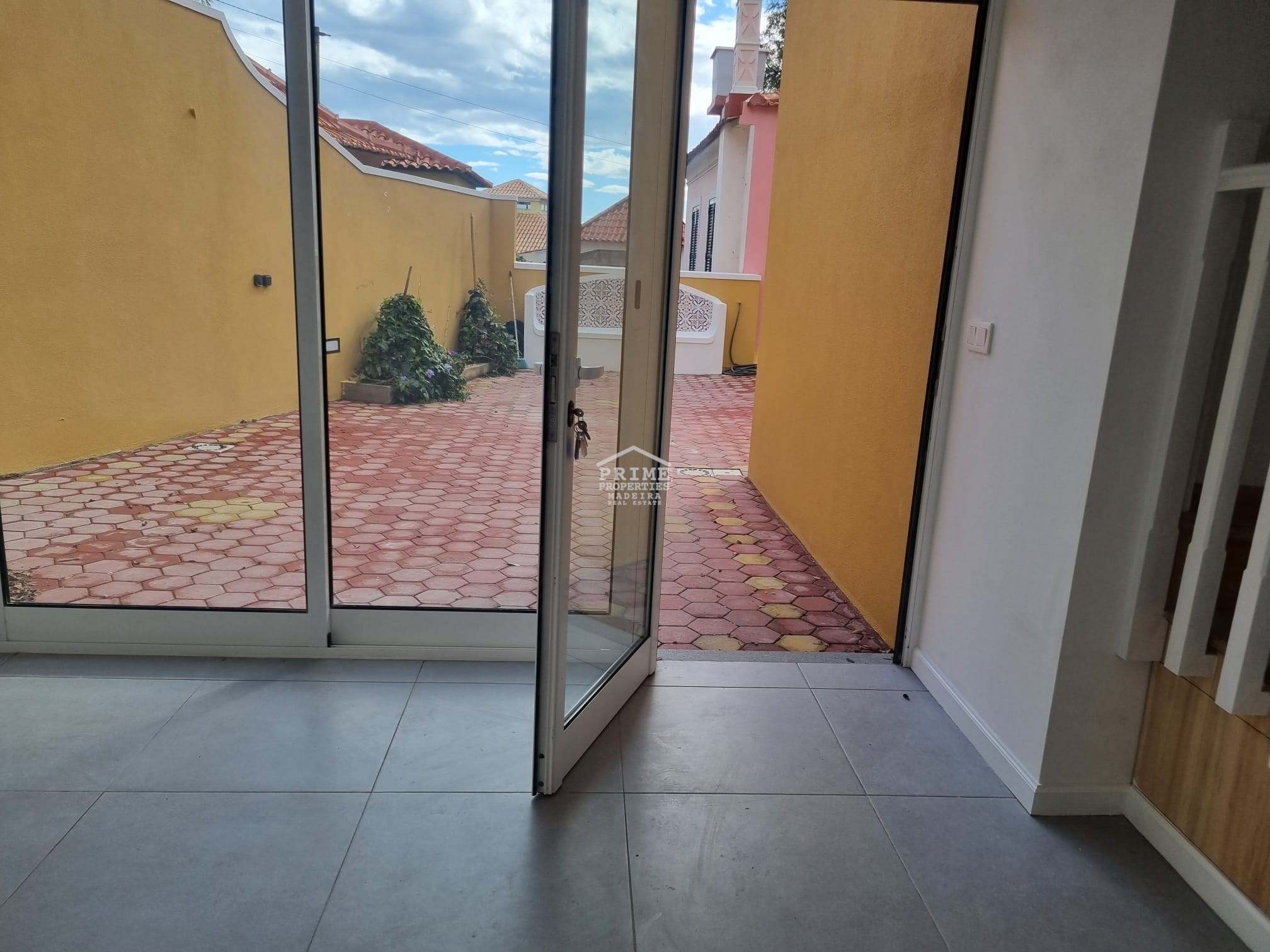 3 Bed, 3 Bath, HouseFor Sale, Funchal, Ilha da Madeira, 9000-057