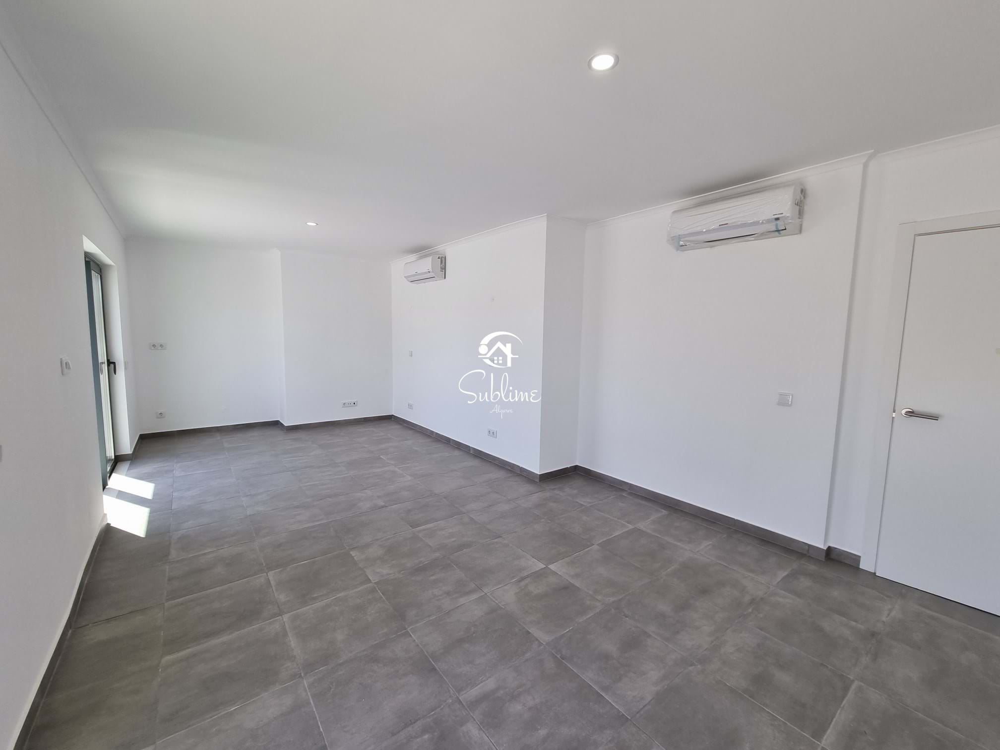 4 Bed, 7 Bath, HouseFor Sale, Lagos, Faro, 8600-282
