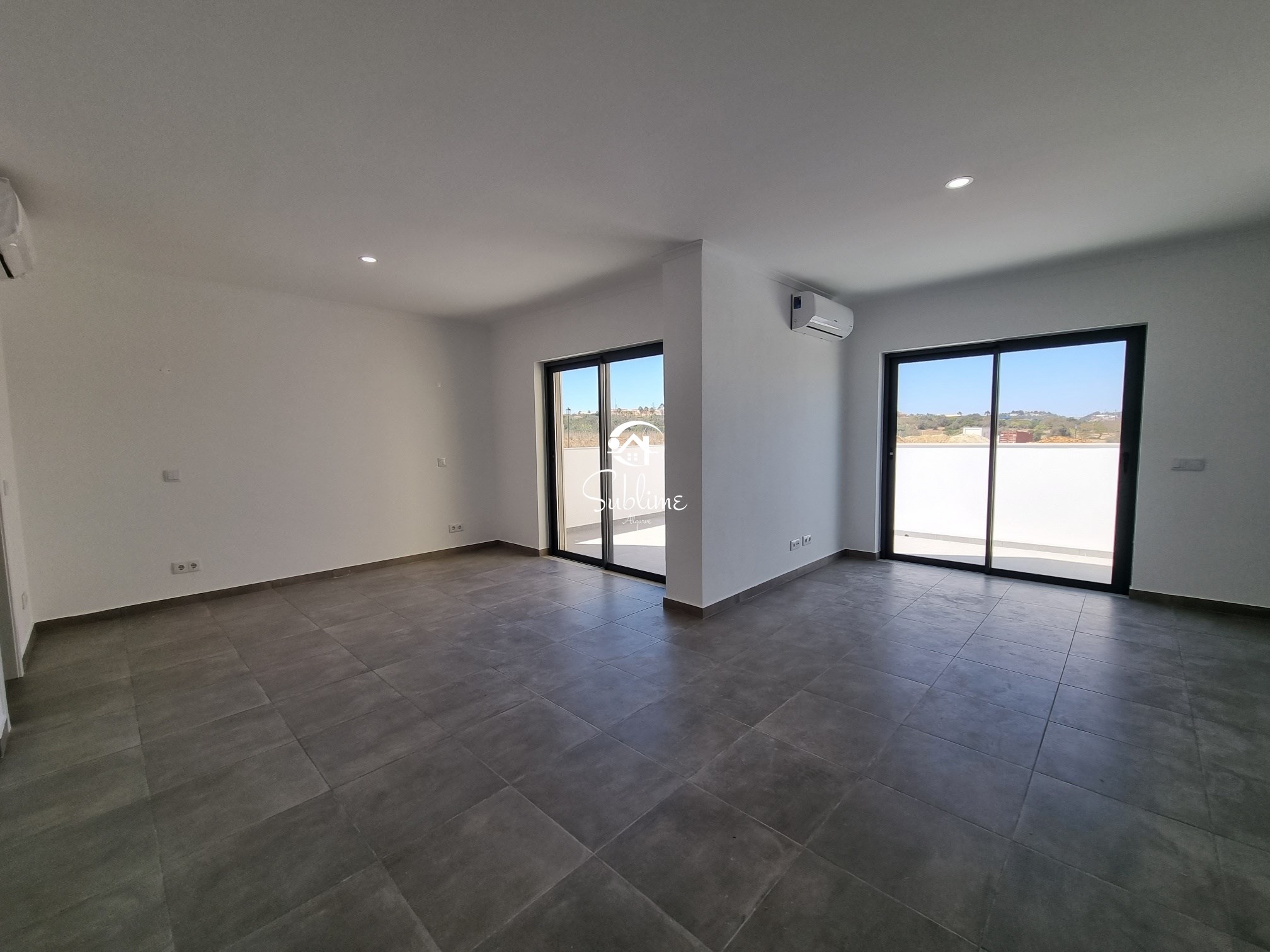 4 Bed, 7 Bath, HouseFor Sale, Lagos, Faro, 8600-282