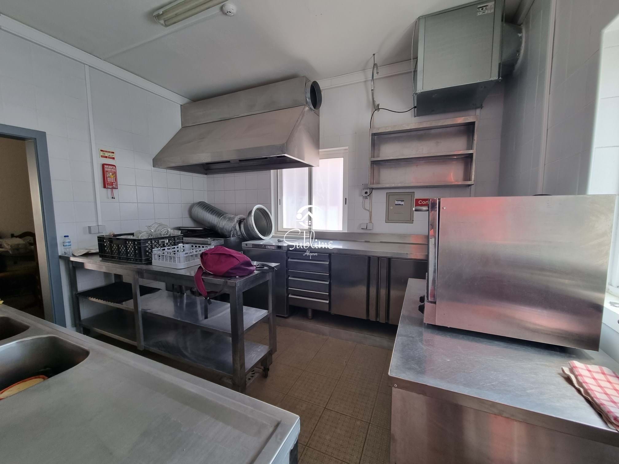 3 Bed, 1 Bath, ApartmentFor Sale, Lagos, Faro, 8600-684