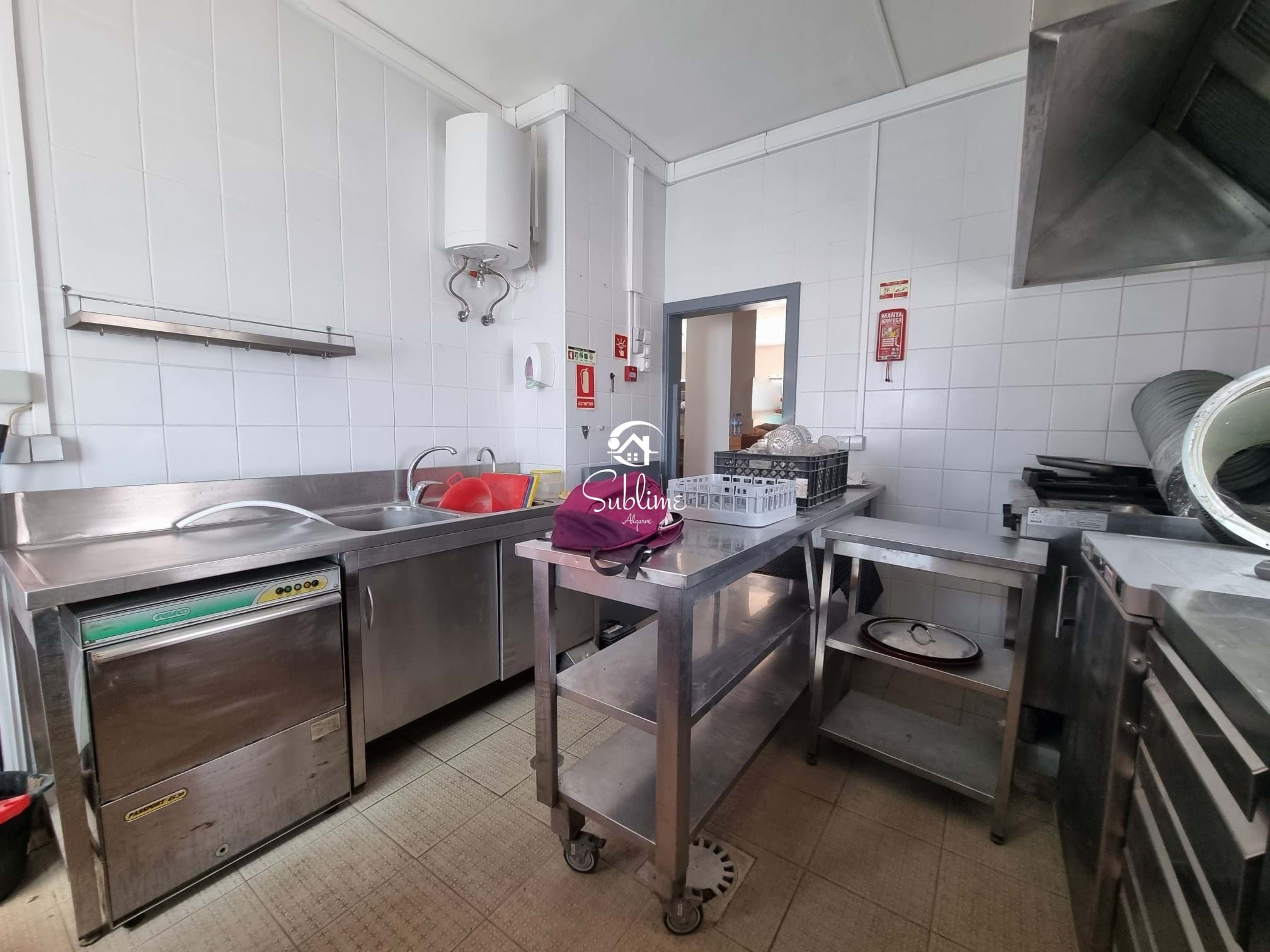 3 Bed, 1 Bath, ApartmentFor Sale, Lagos, Faro, 8600-684