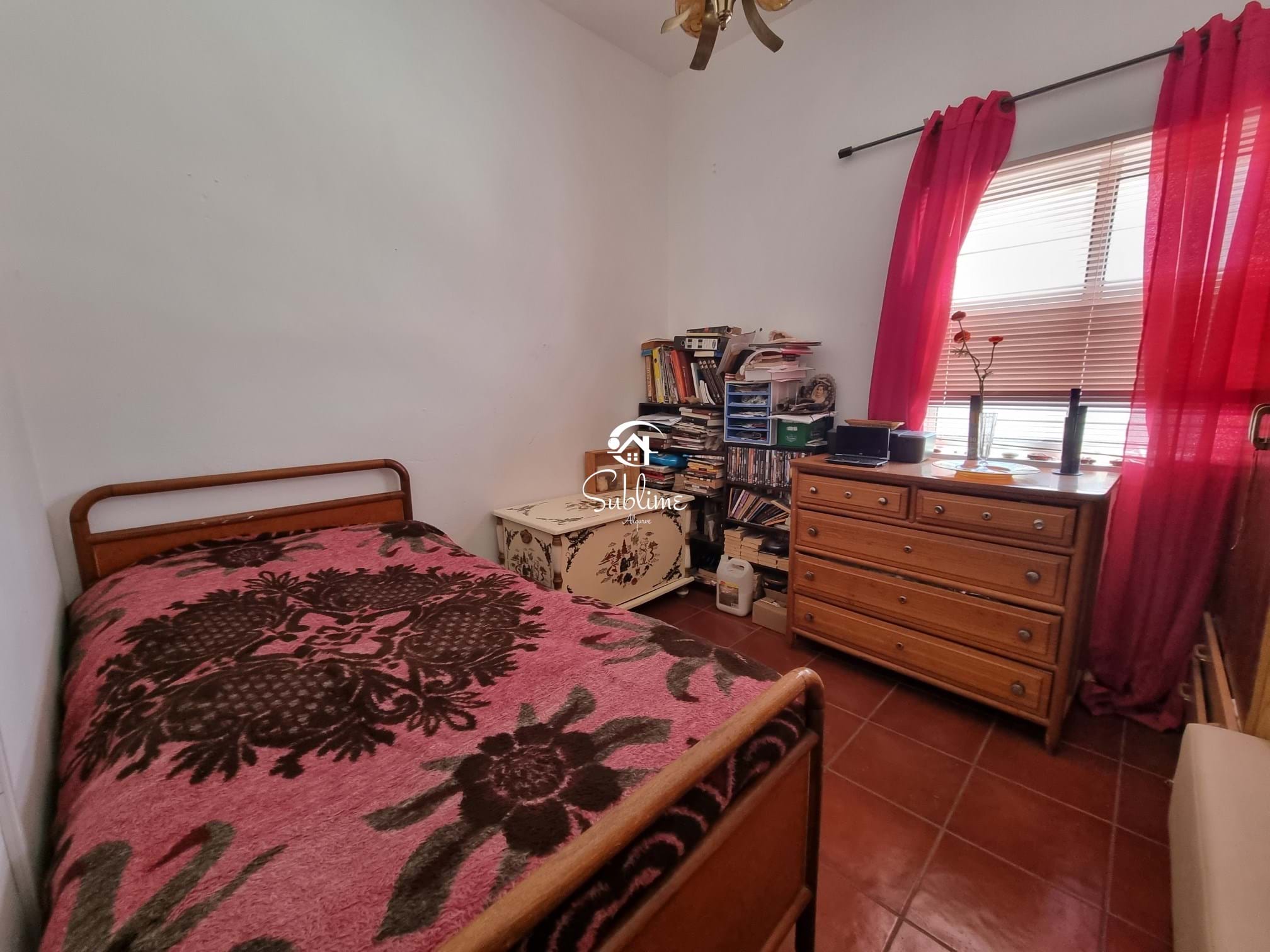 3 Bed, 1 Bath, ApartmentFor Sale, Lagos, Faro, 8600-684