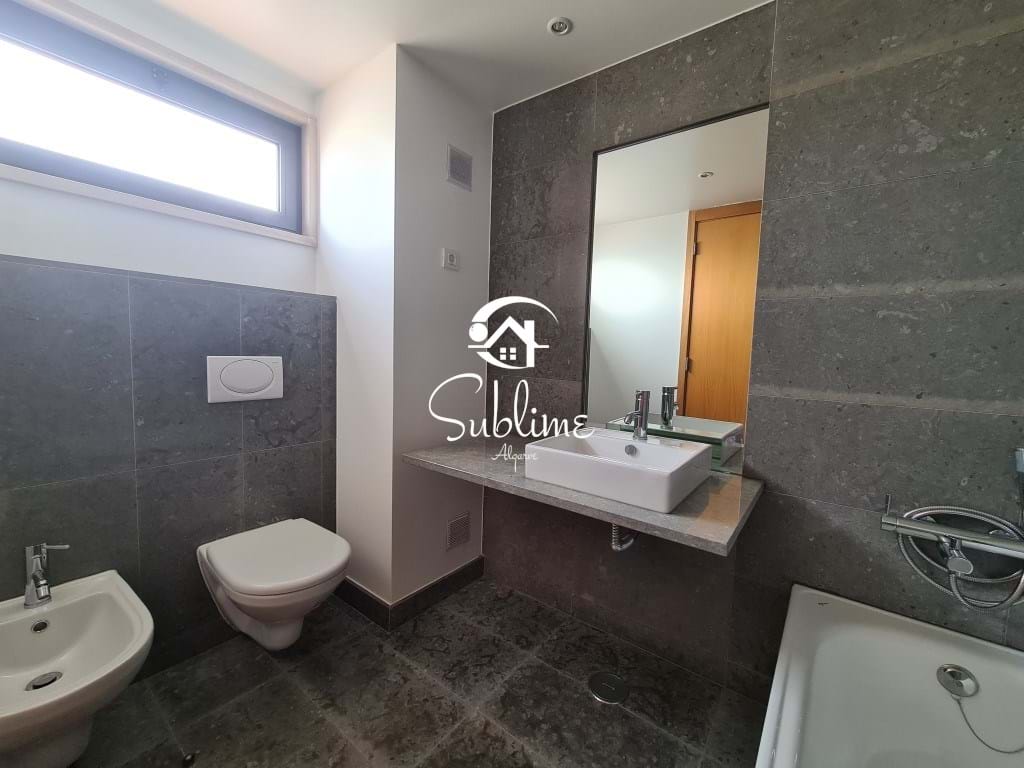 2 Bed, 2 Bath, ApartmentFor Sale, Lagos, Faro, 8600-315