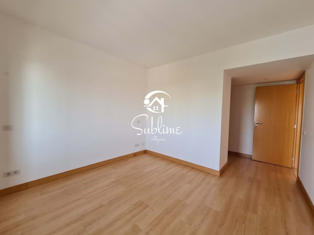 2 Bed, 2 Bath, ApartmentFor Sale, Lagos, Faro, 8600-315