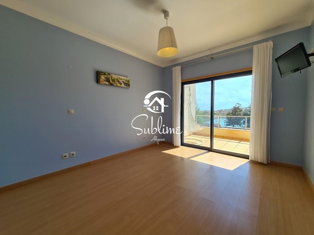 4 Bed, 3 Bath, HouseFor Sale, Lagos, Faro, 8600-315