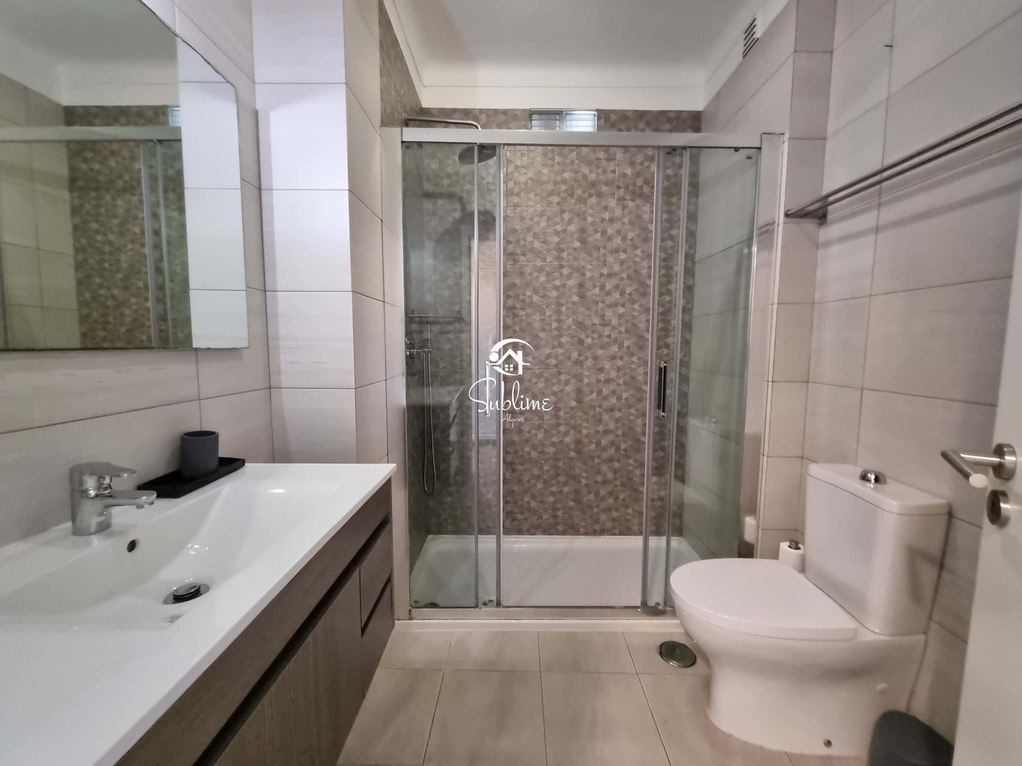 3 Bed, 2 Bath, ApartmentFor Sale, Lagos, Faro, 8600-315