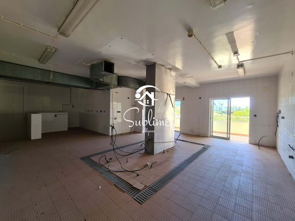 Commercial Property, For Sale