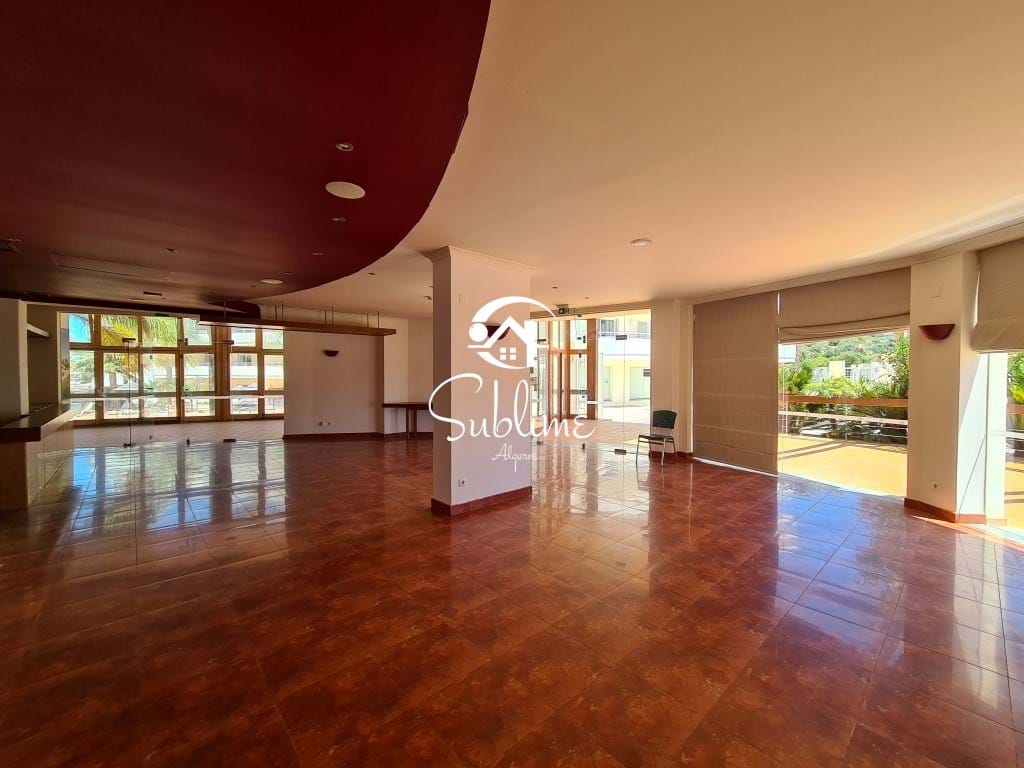 Commercial Property, For Sale