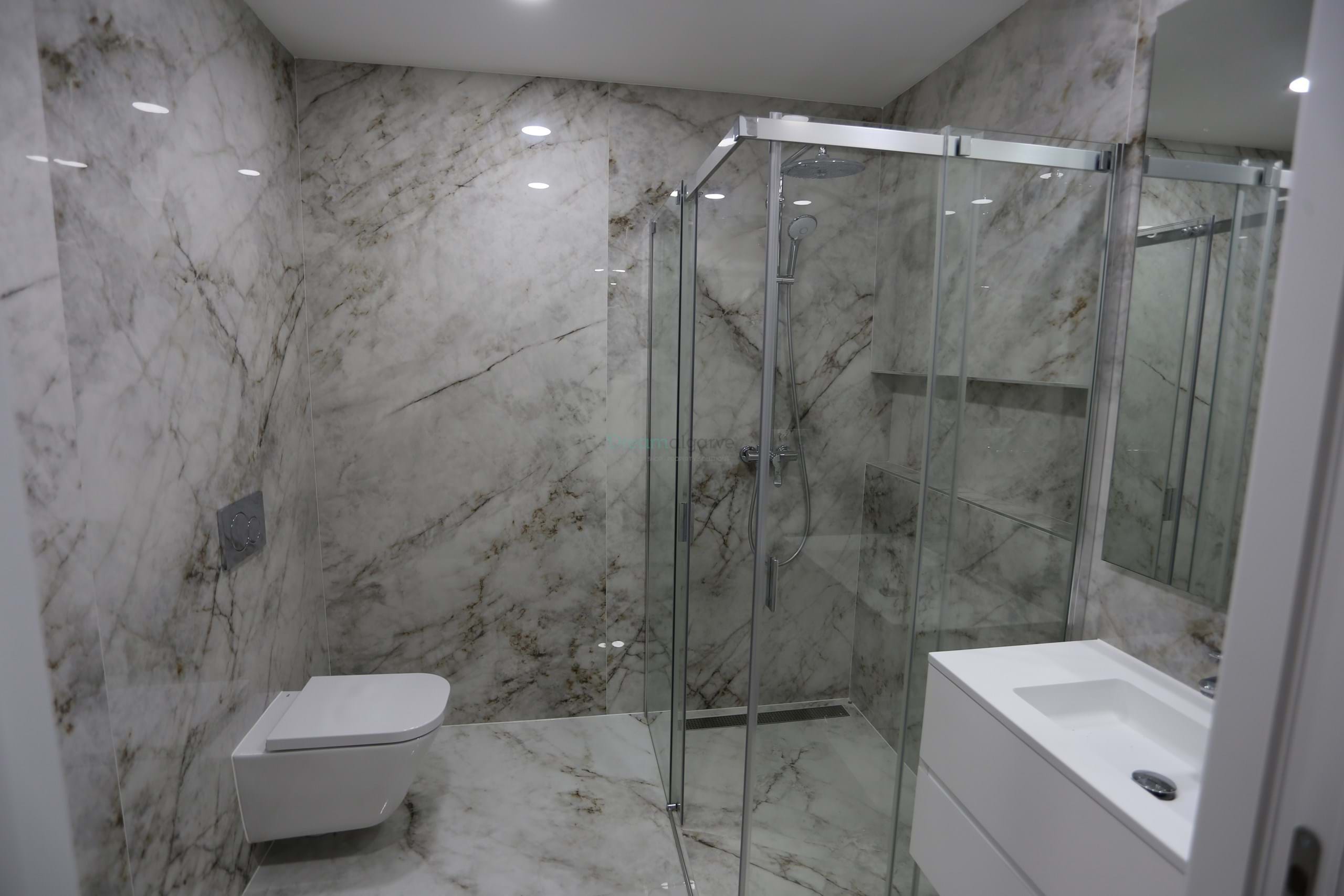 3 Bed, 2 Bath, ApartmentFor Sale, Lagos, Faro, 8600-641