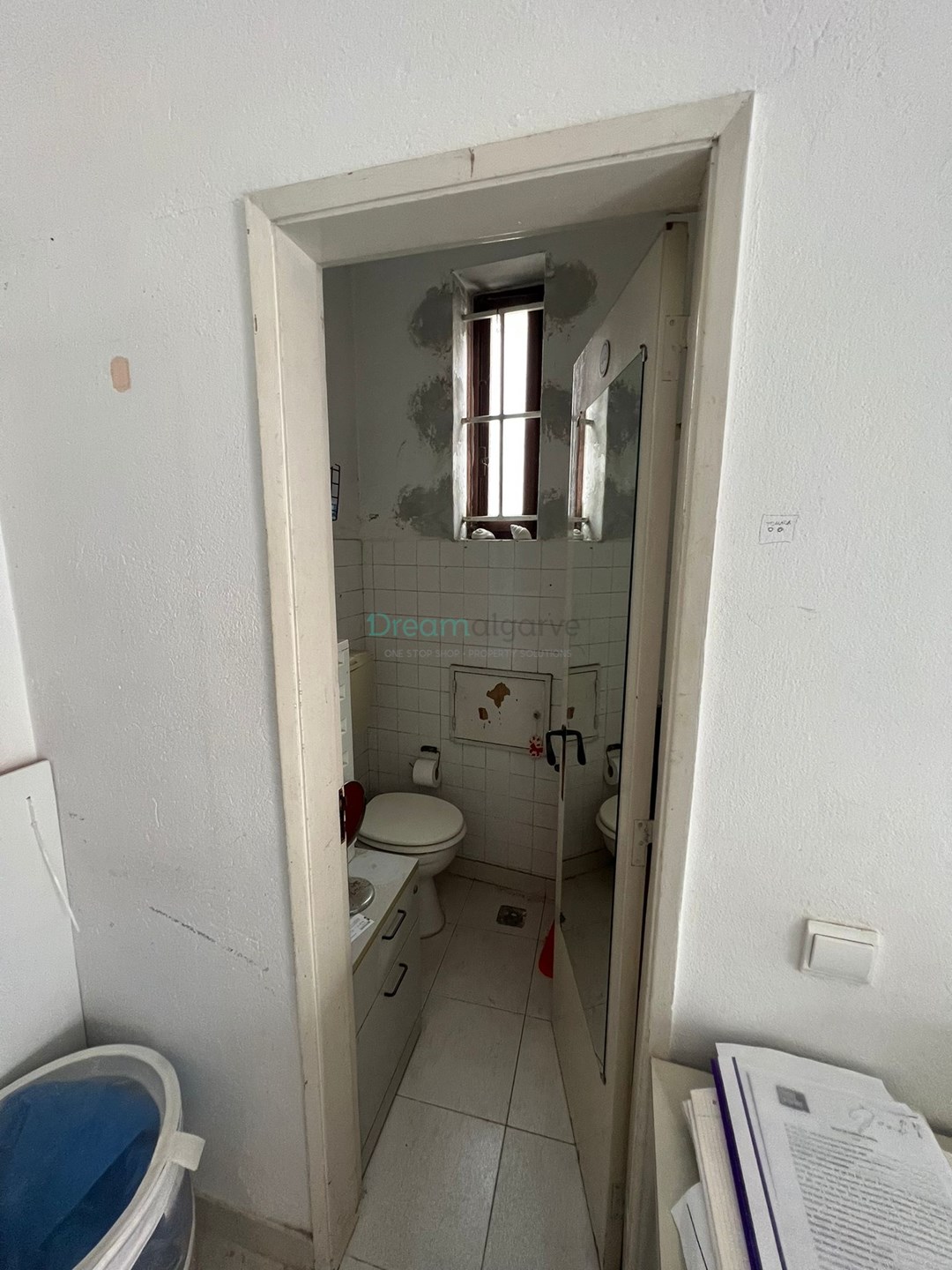 Commercial Property, For Sale