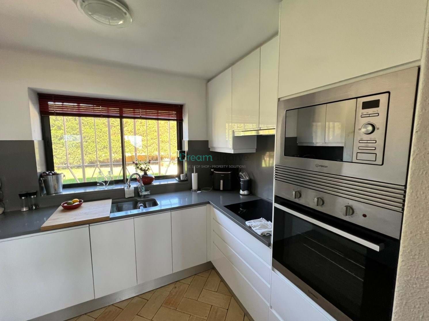 3 Bed, 2 Bath, ApartmentFor Sale, Lagos, Faro, 8600-315