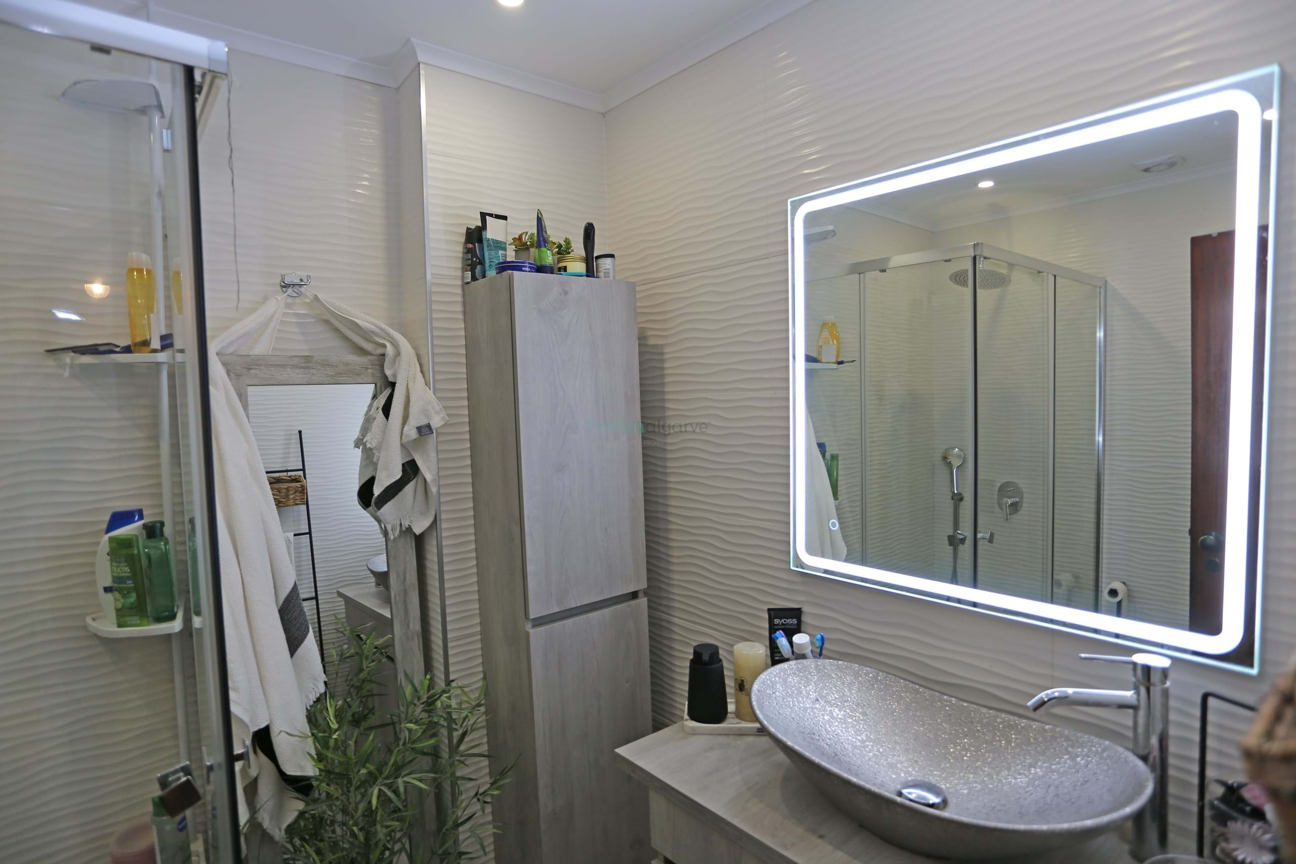 2 Bed, 1 Bath, ApartmentFor Sale, Lagos, Faro, 8600-543