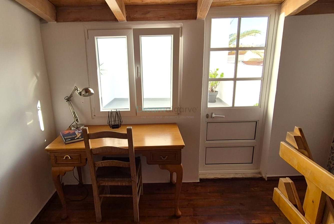 3 Bed, 1 Bath, HouseFor Sale, Lagos, Faro, 8600-769