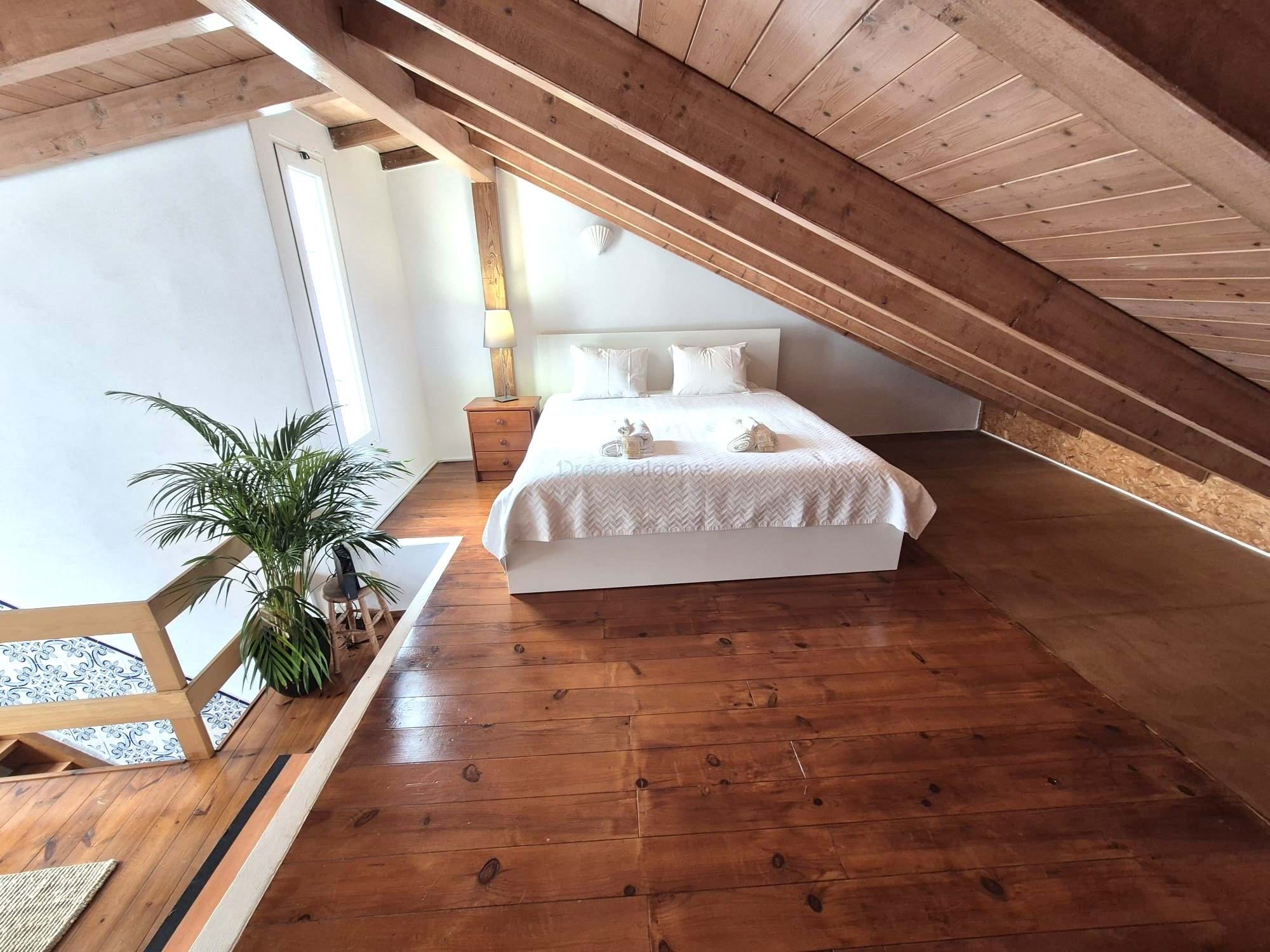 3 Bed, 1 Bath, HouseFor Sale, Lagos, Faro, 8600-769