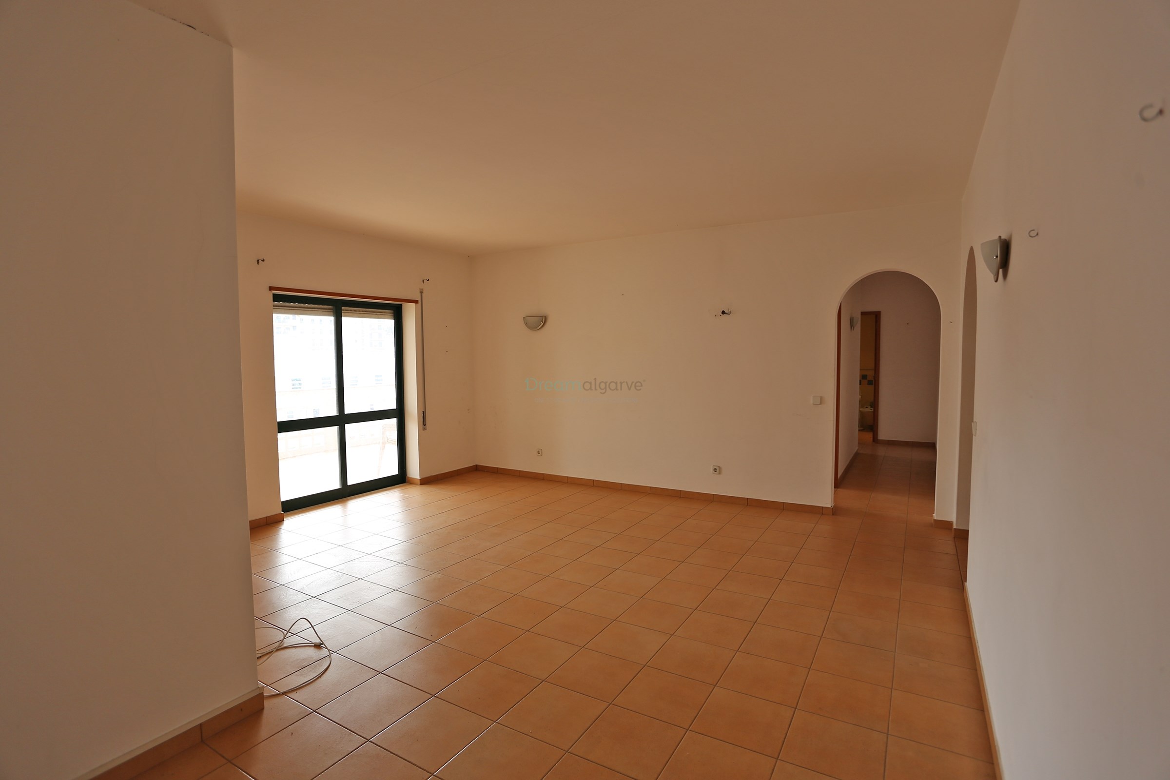 2 Bed, 1 Bath, ApartmentFor Sale, Lagos, Faro, 8600-502