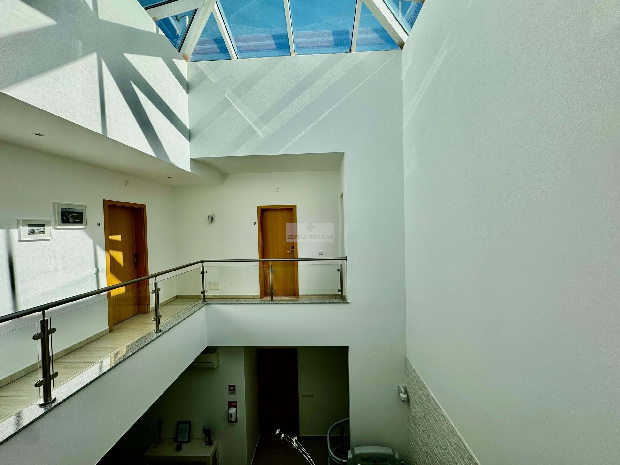 25 Bed, 32 Bath, HouseFor Sale, Lagos, Faro, 8600-621