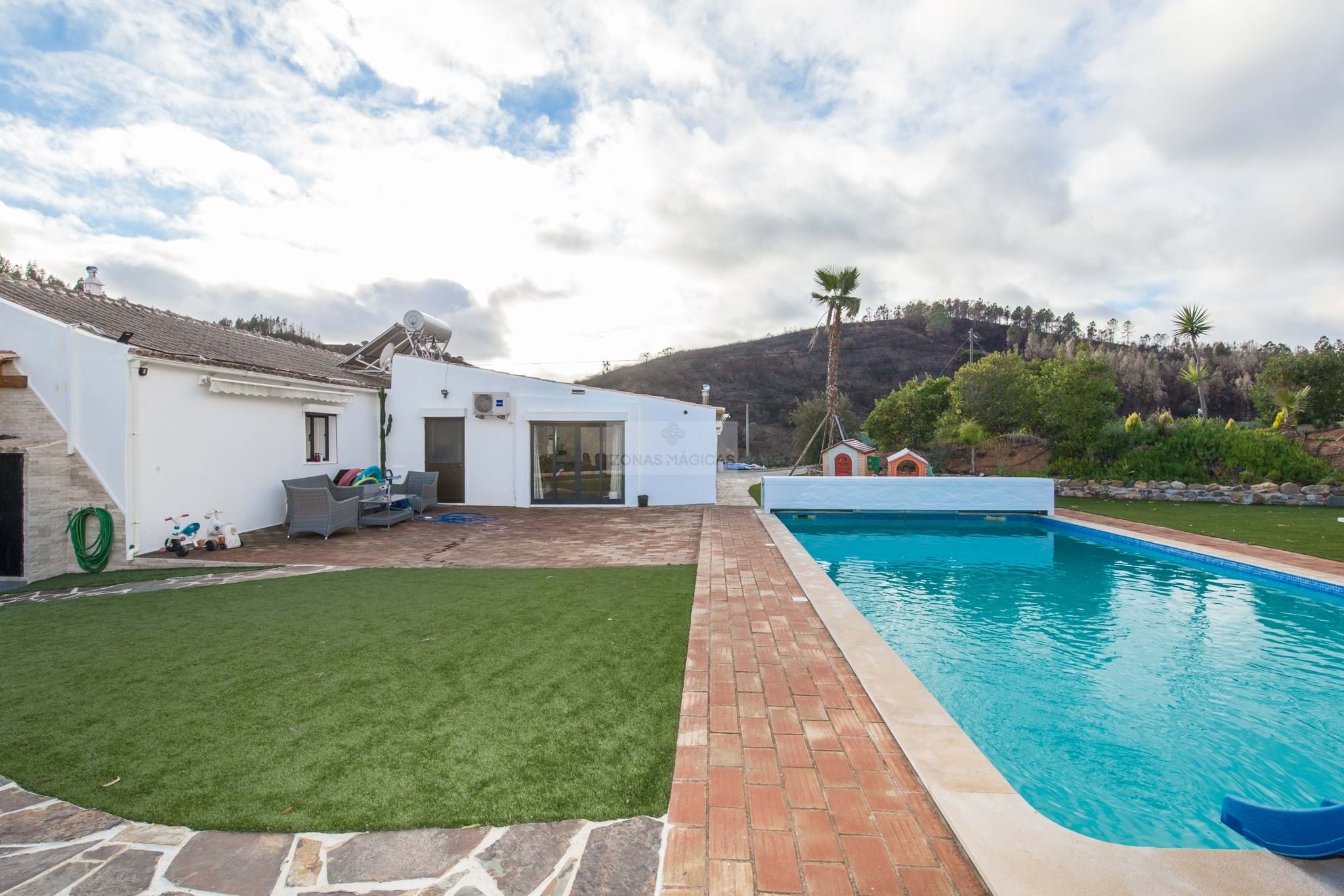 3 Bed, 2 Bath, HouseFor Sale, Monchique, Faro, 8550