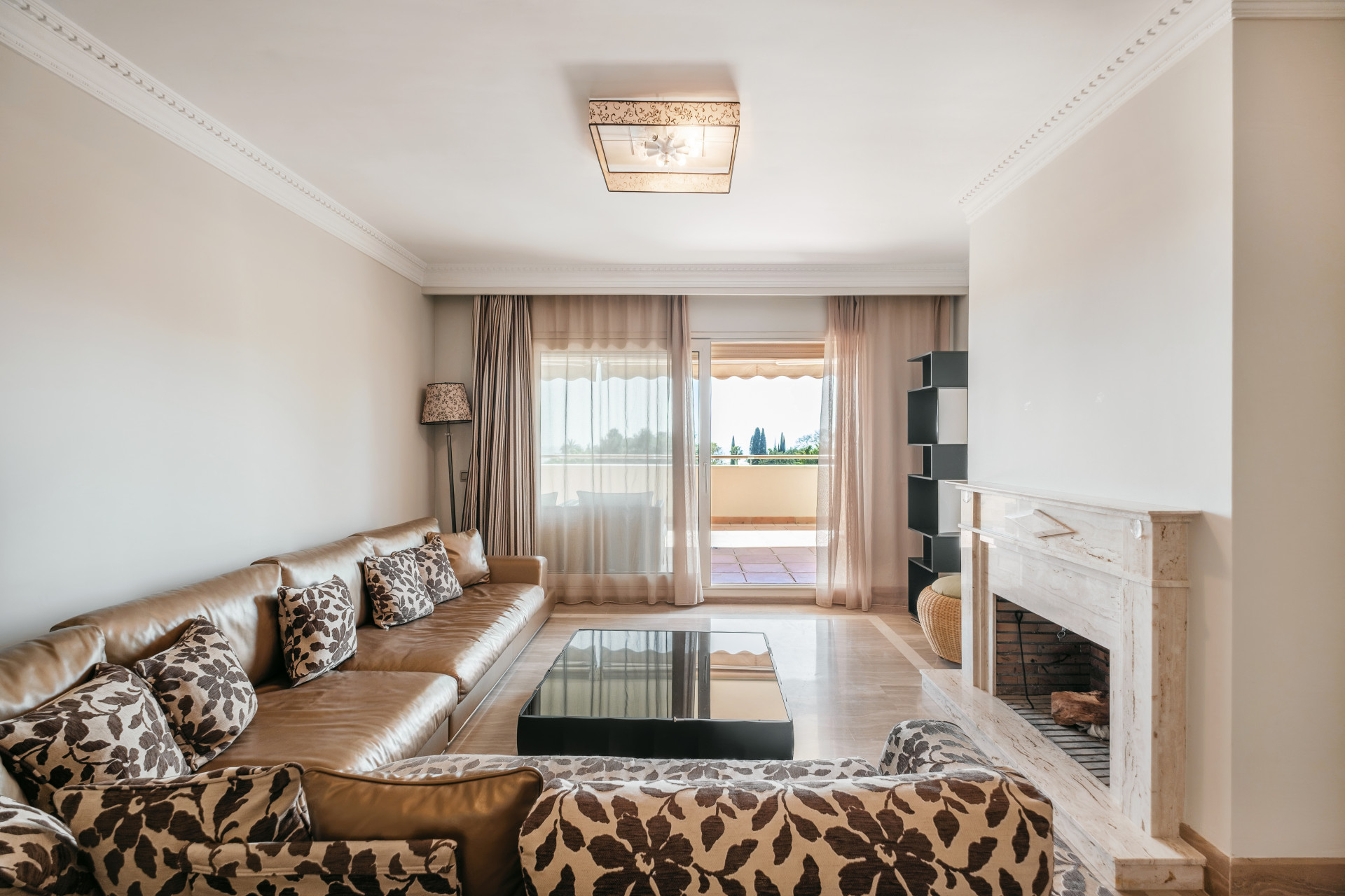 3 Bed, 2 Bath, ApartmentFor Sale, Marbella, Malaga