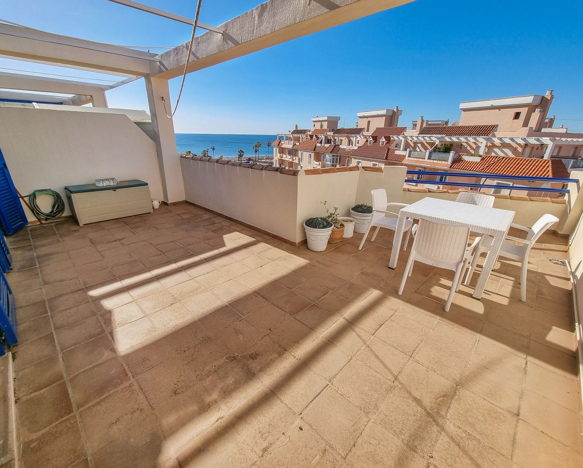 1 Bed, 1 Bath, ApartmentFor Sale, San Luis de Sabinillas, Malaga