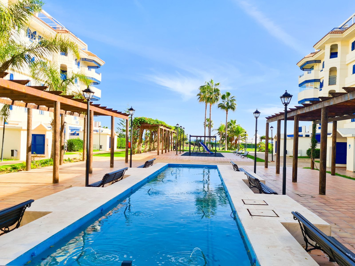 1 Bed, 1 Bath, ApartmentFor Sale, San Luis de Sabinillas, Malaga