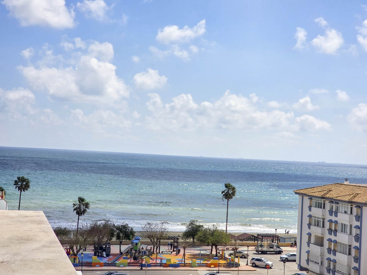 1 Bed, 1 Bath, ApartmentFor Sale, San Luis de Sabinillas, Malaga