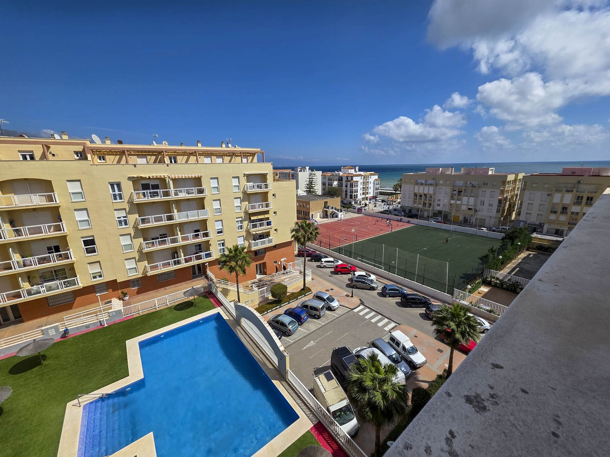 1 Bed, 1 Bath, ApartmentFor Sale, San Luis de Sabinillas, Malaga