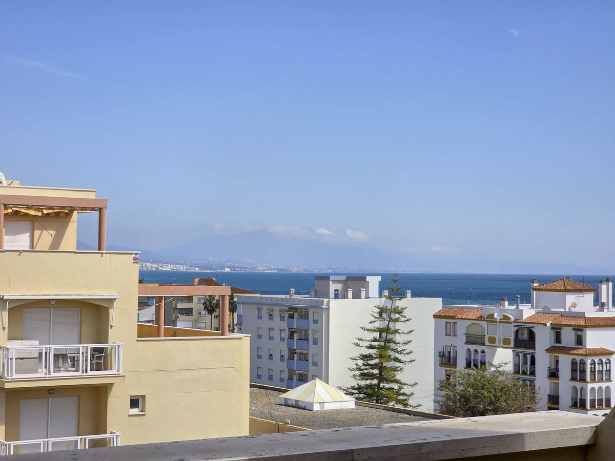 1 Bed, 1 Bath, ApartmentFor Sale, San Luis de Sabinillas, Malaga
