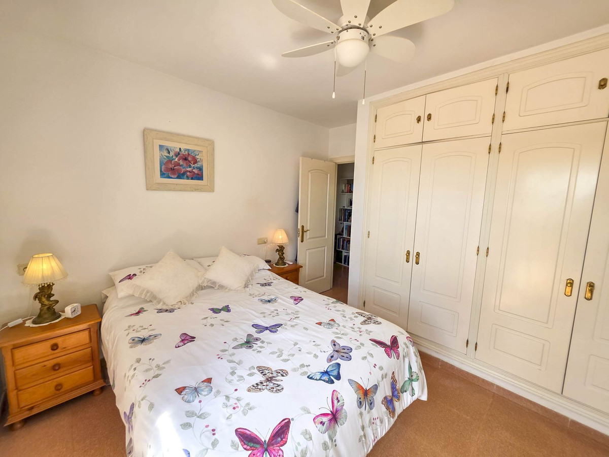 1 Bed, 1 Bath, ApartmentFor Sale, San Luis de Sabinillas, Malaga