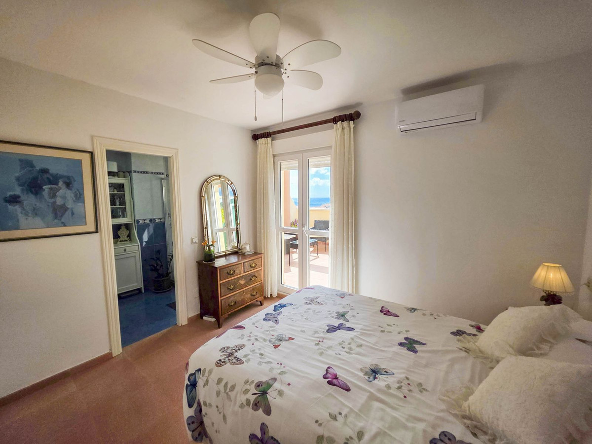 1 Bed, 1 Bath, ApartmentFor Sale, San Luis de Sabinillas, Malaga