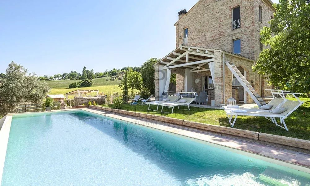 2 Bed, 3 Bath, HouseFor Sale, Staffolo, Ancona