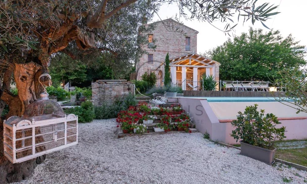 2 Bed, 3 Bath, HouseFor Sale, Staffolo, Ancona