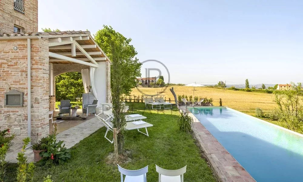 2 Bed, 3 Bath, HouseFor Sale, Staffolo, Ancona