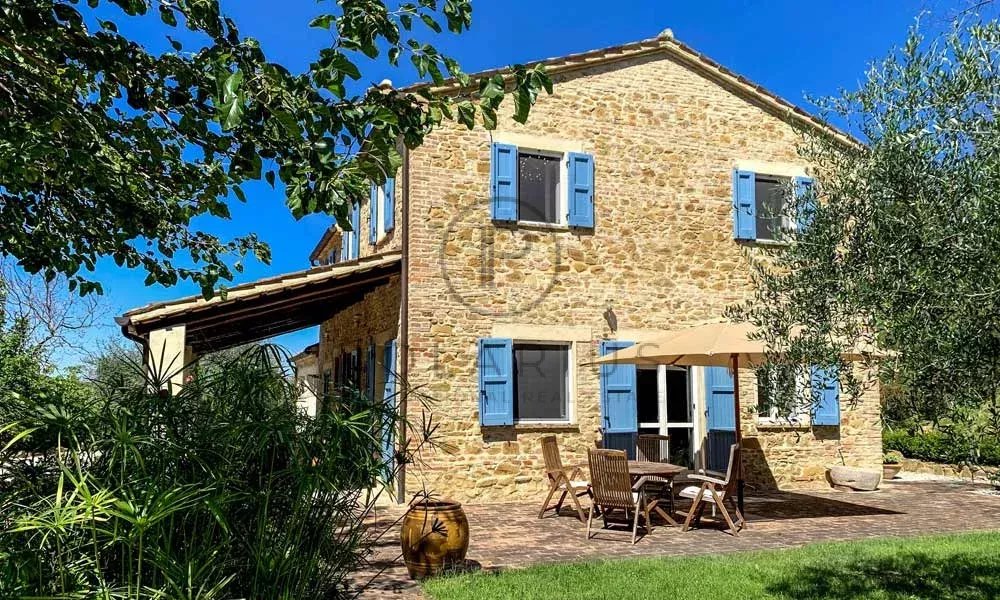 3 Bed, 4 Bath, HouseFor Sale, Mombaroccio, Pesaro-Urbino